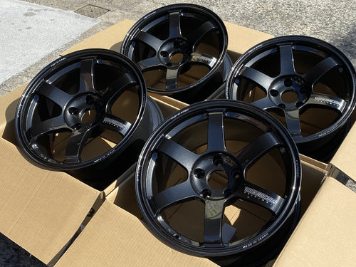 [For RSX] TE37 SAGA S-Plus 17x9 +22 5x114.3 RAYS