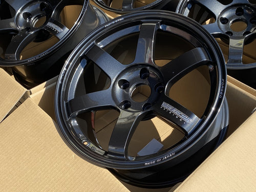 [For RSX] TE37 SAGA S-Plus 17x9 +22 5x114.3 RAYS