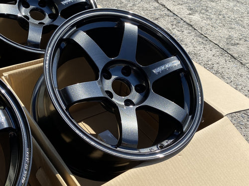 [For RSX] TE37 SAGA S-Plus 17x9 +22 5x114.3 RAYS