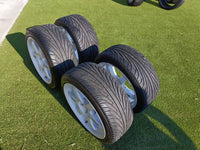 [For RSX] TE37 18x8.5 +40 / 18x9.5 +35 5x114.3 RAYS