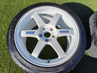 [For RSX] TE37 18x8.5 +40 / 18x9.5 +35 5x114.3 RAYS