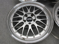 LM 18x8 +40 / 18x9 +42 5x114.3 BBS