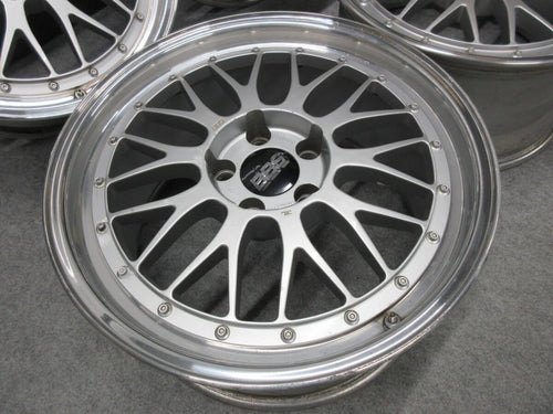 LM 18x8 +40 / 18x9 +42 5x114.3 BBS