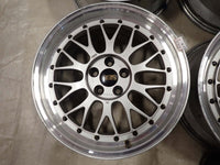 LM090 17x7.5 +48 5x100 BBS