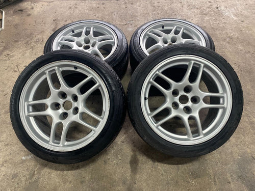 GT-R 17x9 +30 5x114.3 Nissan Genuine