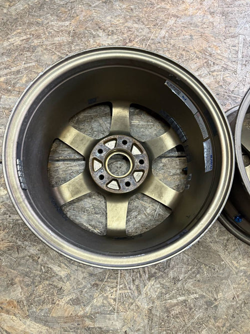 [For RSX] TE37 16x7 +42 5x114.3 RAYS