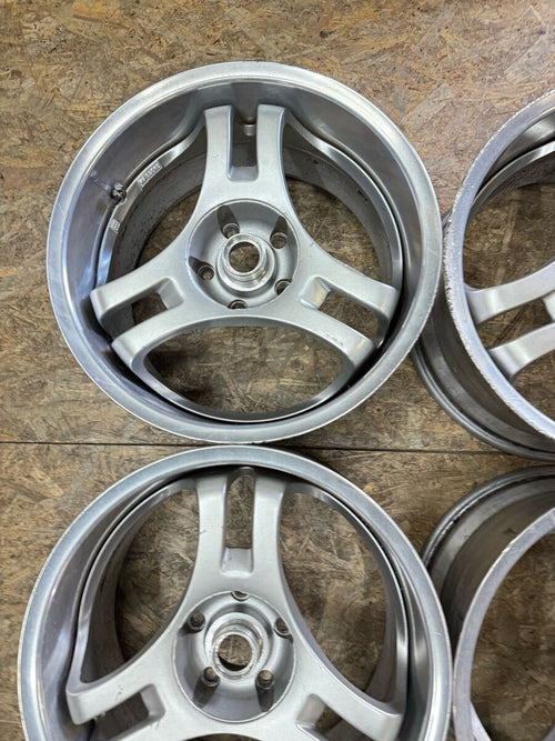 [For RSX] SA3R 17x9 +22 5x114.3 ADVAN