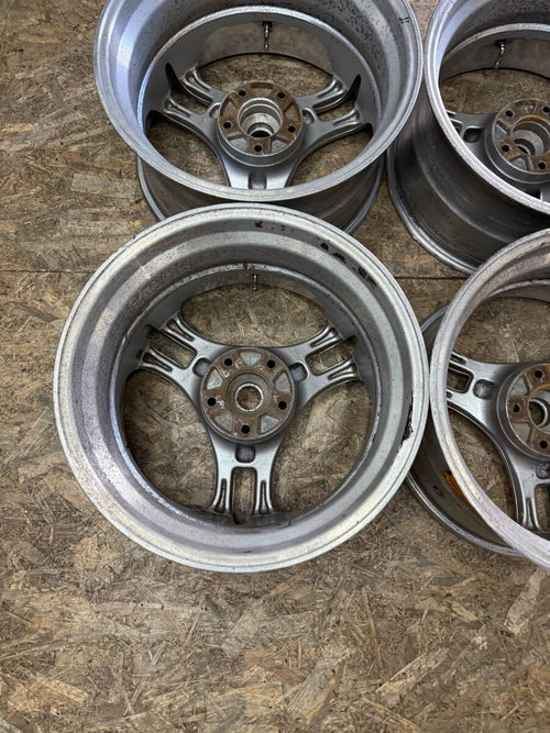 [For RSX] SA3R 17x9 +22 5x114.3 ADVAN