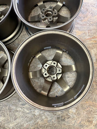 [For RSX] TE37 18x9.5 +22 5x114.3 RAYS