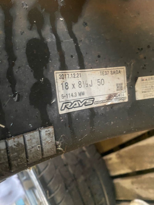 [For RSX] TE37 SAGA 18x8.5 +50 / 18x9.5 +30 5x114.3 RAYS