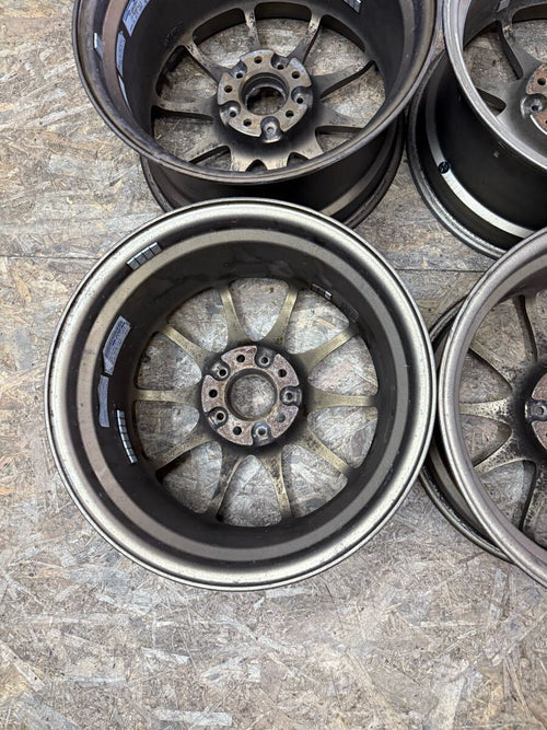 [For RSX] CE28N 17x8.5 +30 / 17x9.5 +28 5x114.3 RAYS