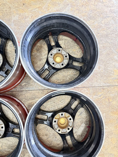 SA3R 17x8 +35 / 17x9 +38 5x114.3 ADVAN