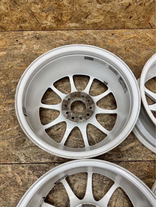 CE28 16x7 +42 5x114.3 RAYS