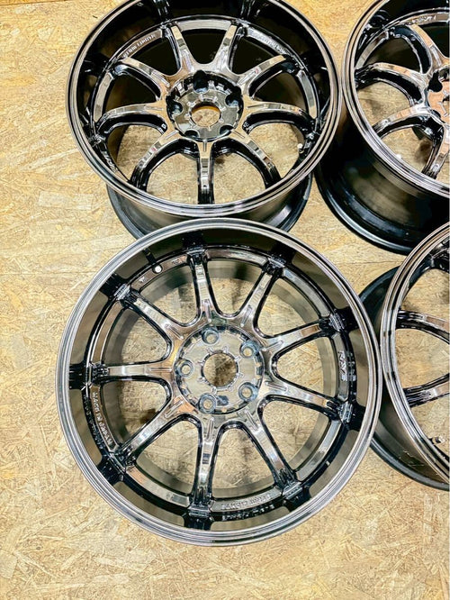 57Gainer 17x9 +22 5x114.3 RAYS