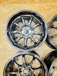 57Gainer 17x9 +22 5x114.3 RAYS